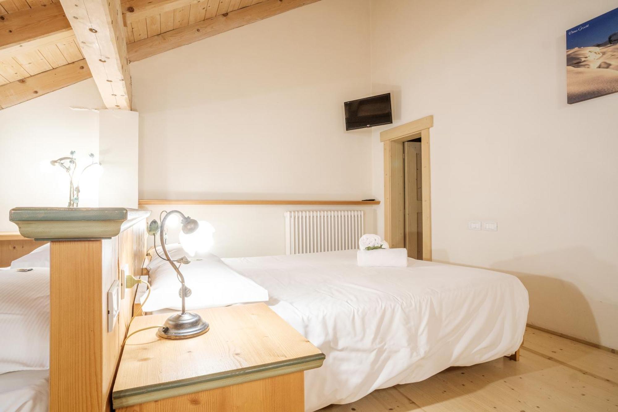 Casa Moresc Spiazzo  Room photo