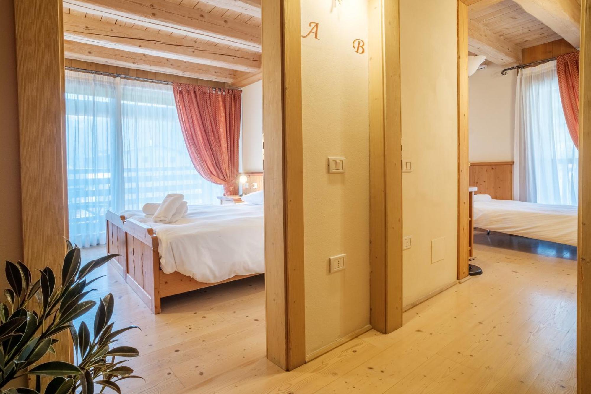 Casa Moresc Spiazzo  Room photo