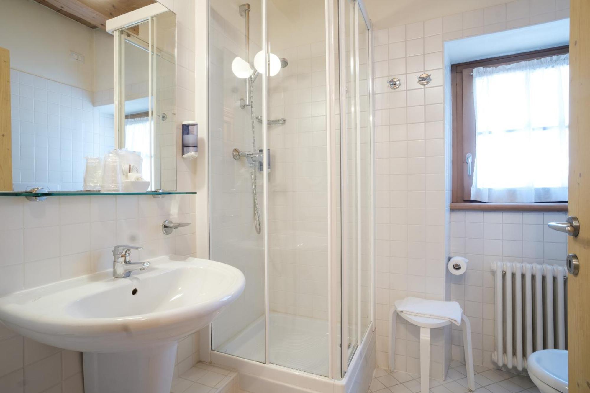 Casa Moresc Spiazzo  Room photo